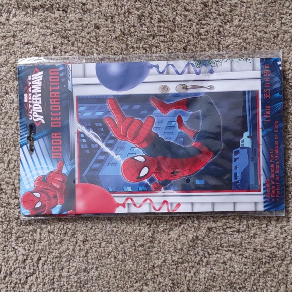 Spiderman bundle - Door Cover, Mask and glow sticks, T-shirt sticker with add a. - Picture 2 of 8